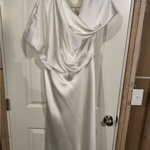 Silk Nouvelle AMSALE Drape Shoulder White Dress